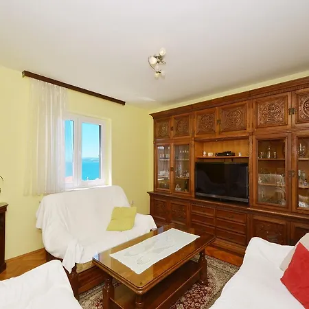 Apartment Vukadin *